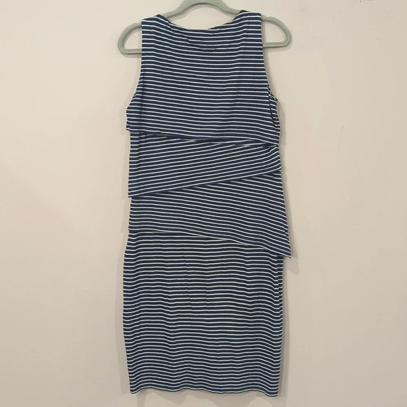 J Mclaughlin Nicola Dress Navy White Stripe 100% Cotton size Medium Sleeveless - Picture 6 of 10